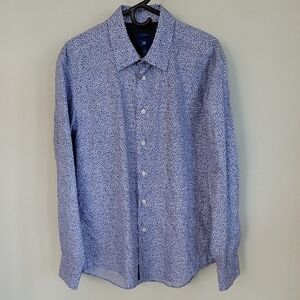 Egara Blue and White Patterned Casual Button Down Shirt Size Large